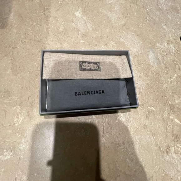 BALENCIAGA X GUCCI CARD HOLDER - Picture 3 of 5